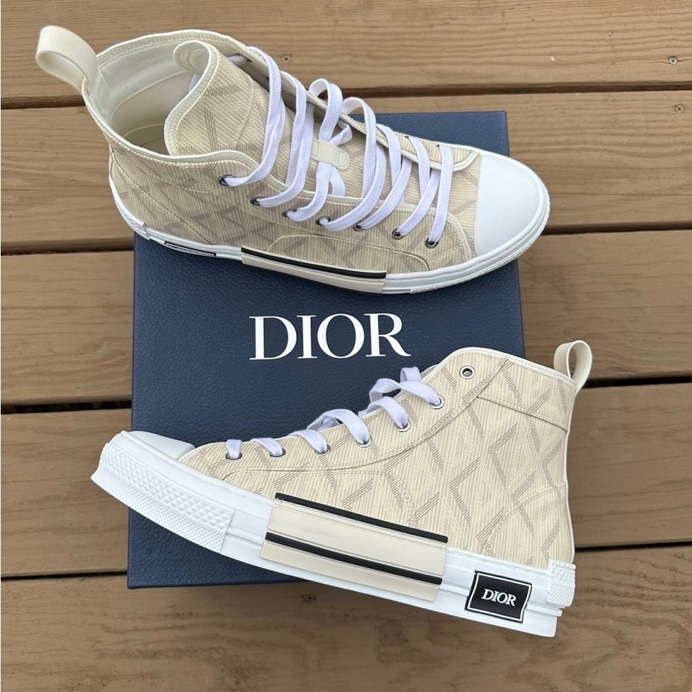 Dior B23 High-Top CD Diamond Sneakers Size:
11